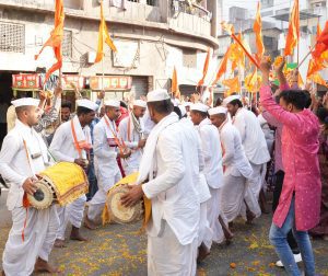 'इठ्ठल इठ्ठल' चा जयघोष: 'लाडका कीर्तनकार'चे भक्तिमय शीर्षकगीत
