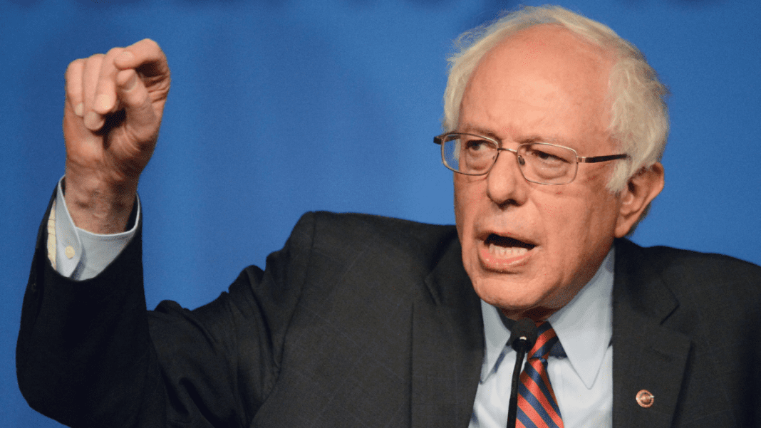 Bernie Sanders warns of media control by the richest Americans and its effect on news access
