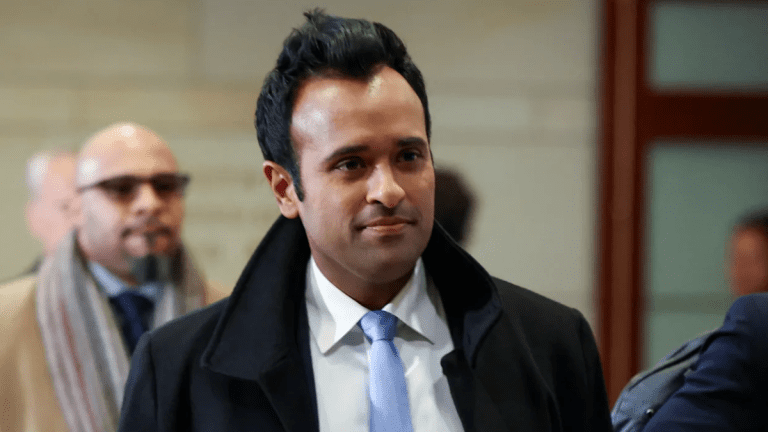 Clip of Ramaswamy’s school plan draws Maga claims of artificial manipulation