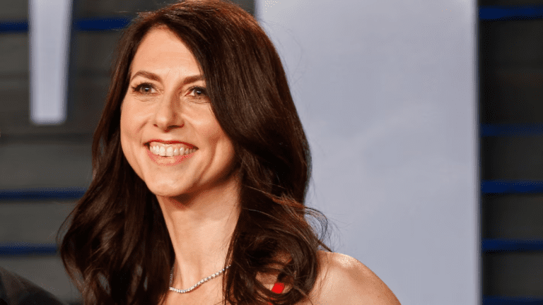 MacKenzie Scott explains how a roommate’s $1,000 loan inspired her lifelong generosity