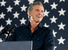 White House romance stunt backfires — Newsom hijacks Trump–Melania post with brutal Epstein jab