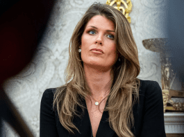 James Comey case draws scrutiny after Lindsey Halligan says grand jury missed final indictment