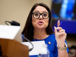 Trump cabinet rocked by allegations of secret relationship between secretary Chavez-Deremer and bodyguard