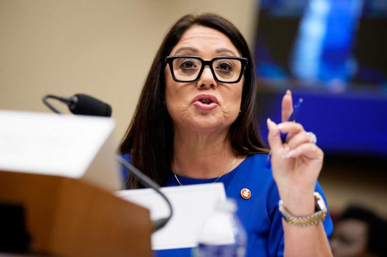 Trump cabinet rocked by allegations of secret relationship between secretary Chavez-Deremer and bodyguard