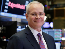 Exxon Mobil CEO pushes back on Trump Venezuela push citing past asset losses and legal uncertainty